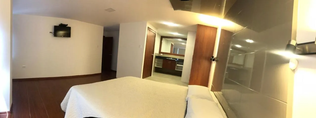 Hotel Bacastell Quito Ecuador