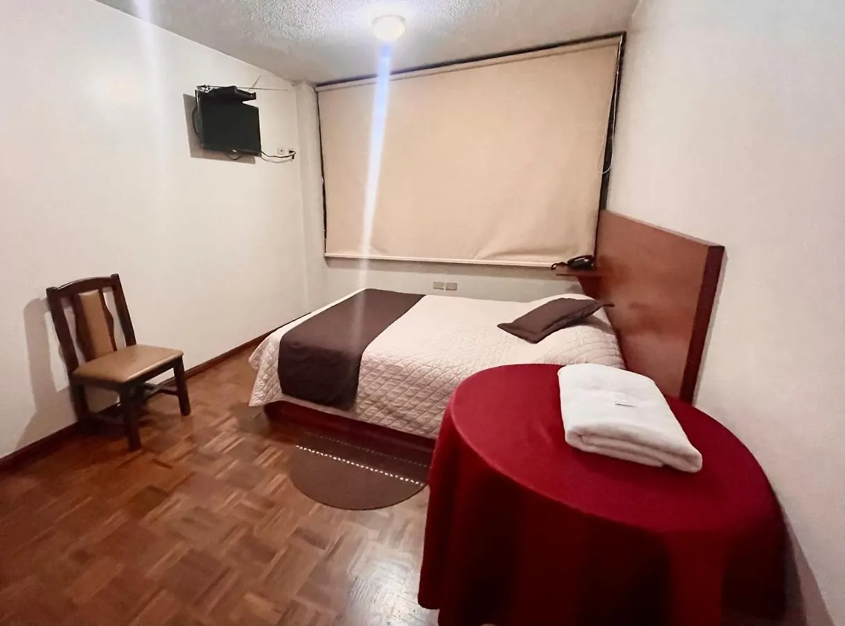 Hotel Bacastell Quito Ecuador