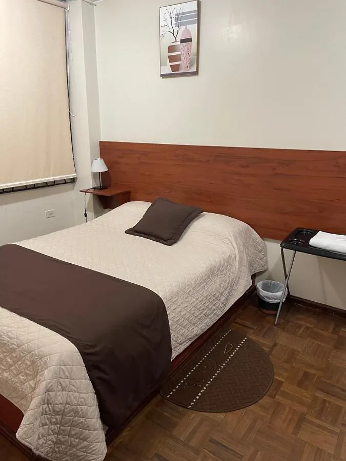 Hotel Bacastell Quito 0*,  Ecuador